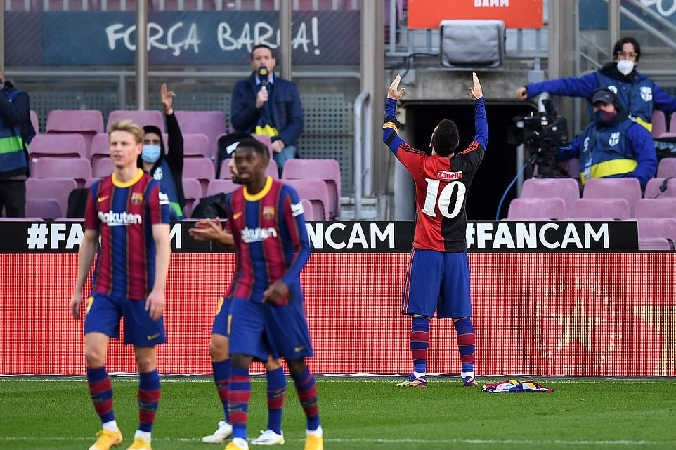 Vòng 11 La Liga: Messi tỏa sáng, Barca thắng đậm Osasuna